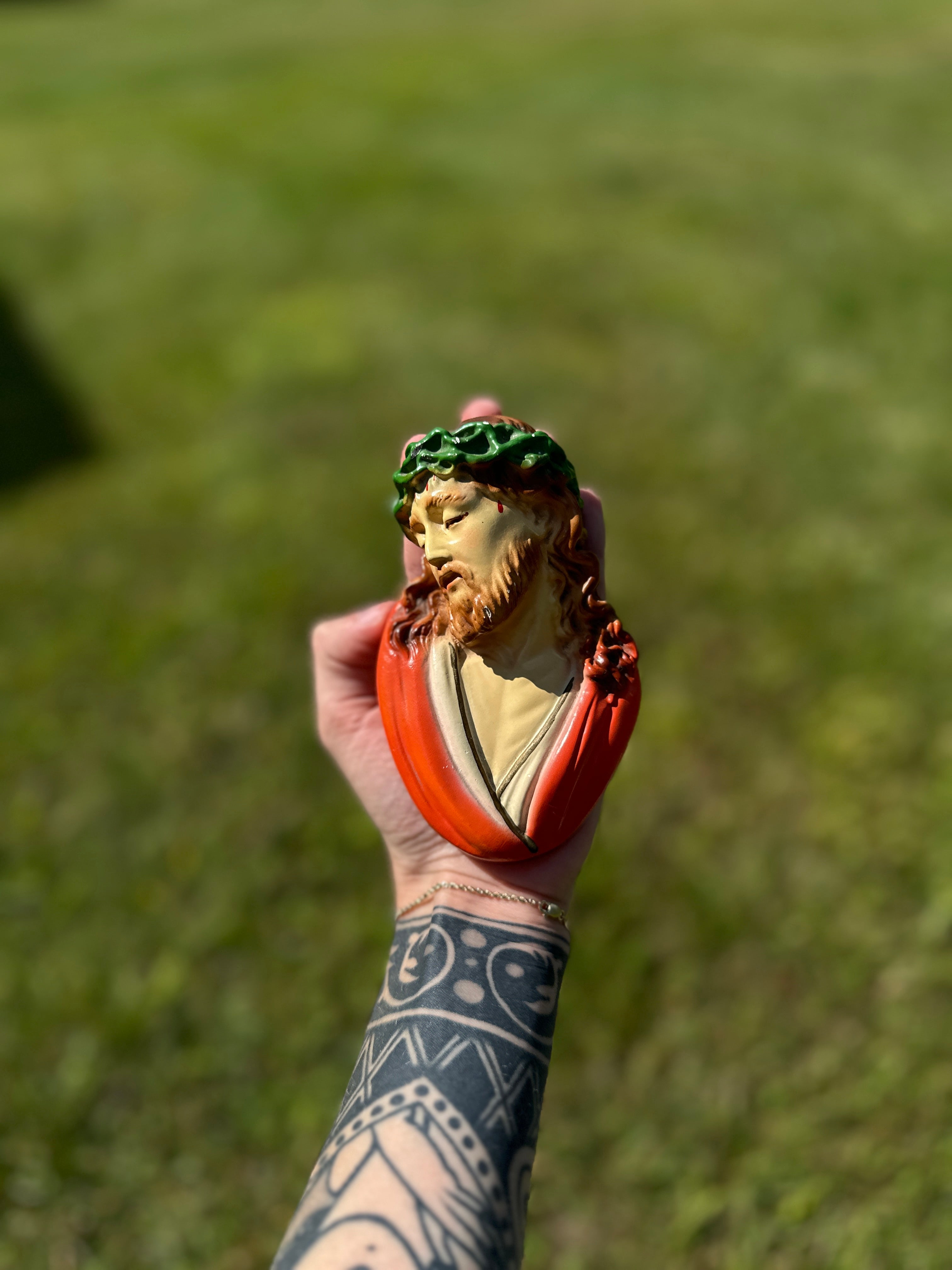 Vintage Jesus Wall Bust – Crown of Thorns – Hand-Painted Religious Sculpture