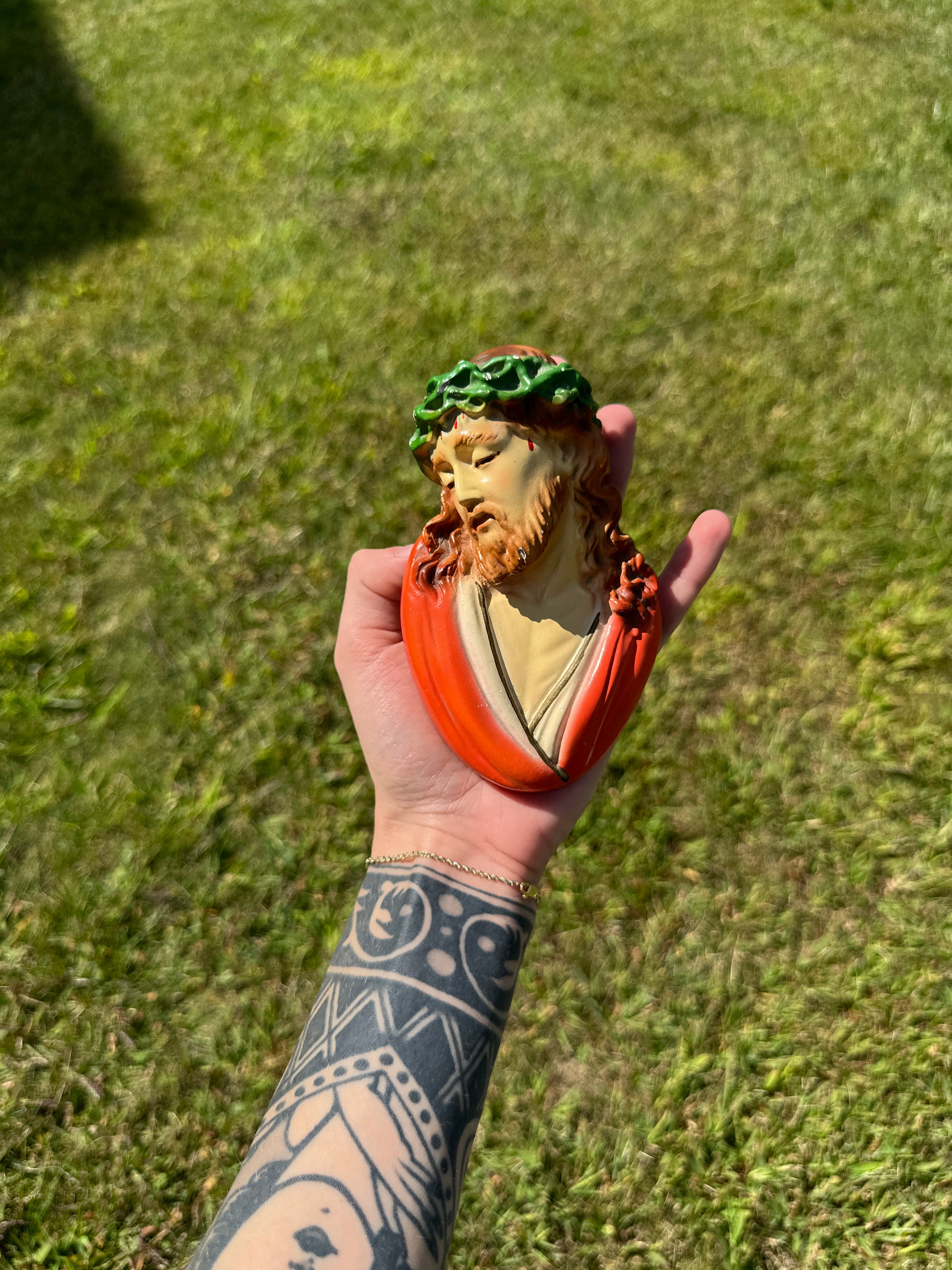 Vintage Jesus Wall Bust – Crown of Thorns – Hand-Painted Religious Sculpture