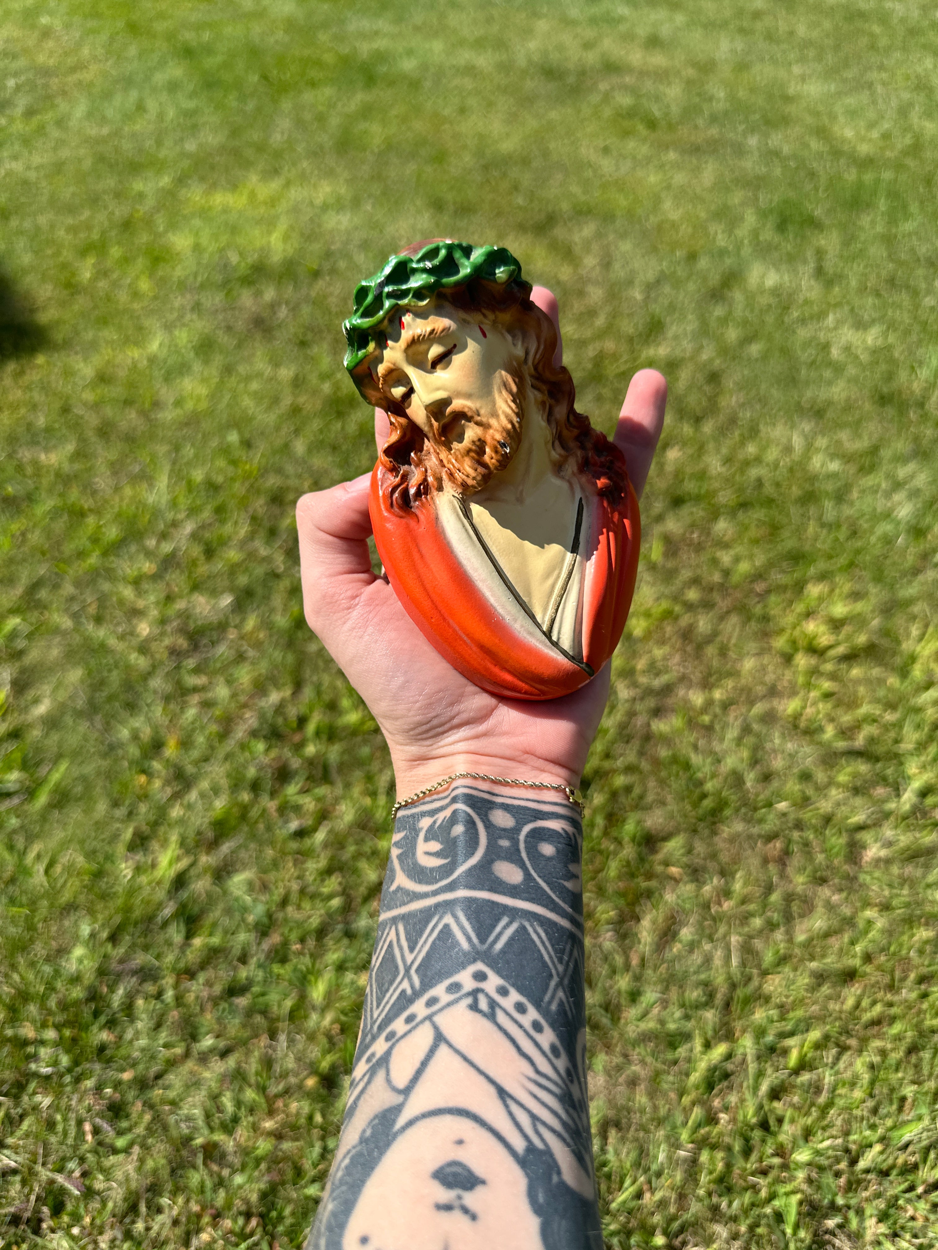 Vintage Jesus Wall Bust – Crown of Thorns – Hand-Painted Religious Sculpture