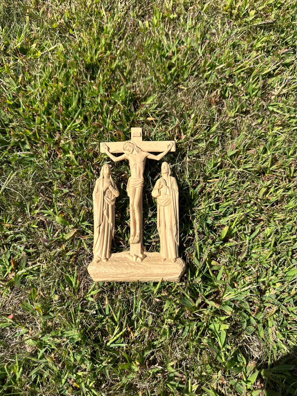 Vintage Plastic Crucifix scene 1960s | Vintage Religious