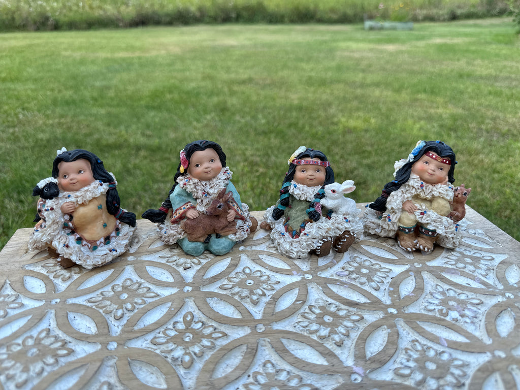 Native American ceramics figurines