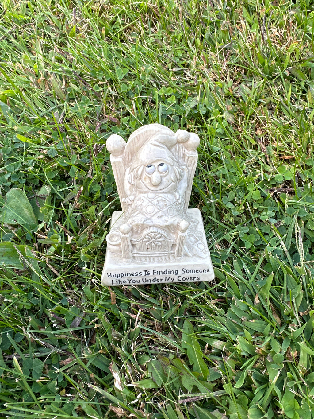 Vintage “Happiness Is…” Bed Figurine | Russ Berrie & co