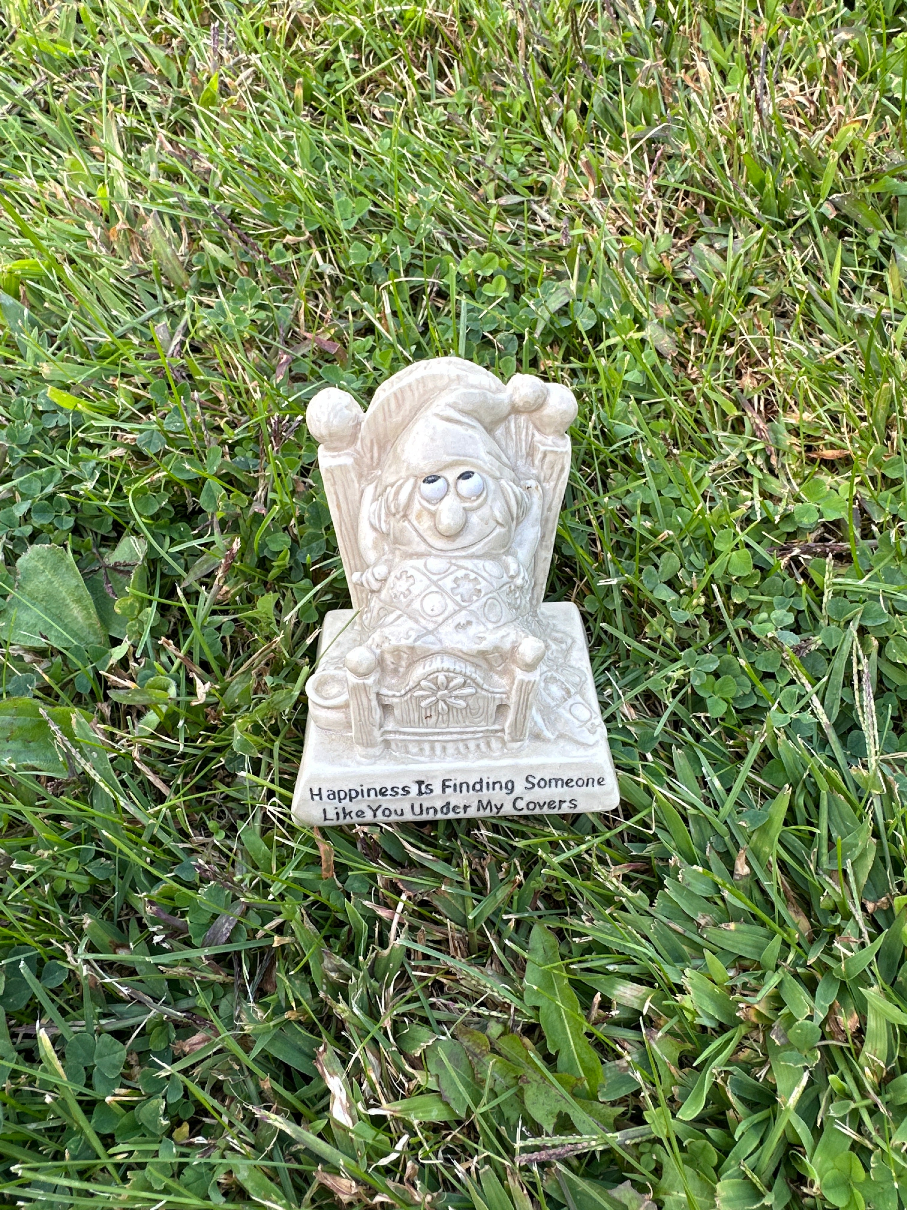 Vintage “Happiness Is…” Bed Figurine | Russ Berrie & co