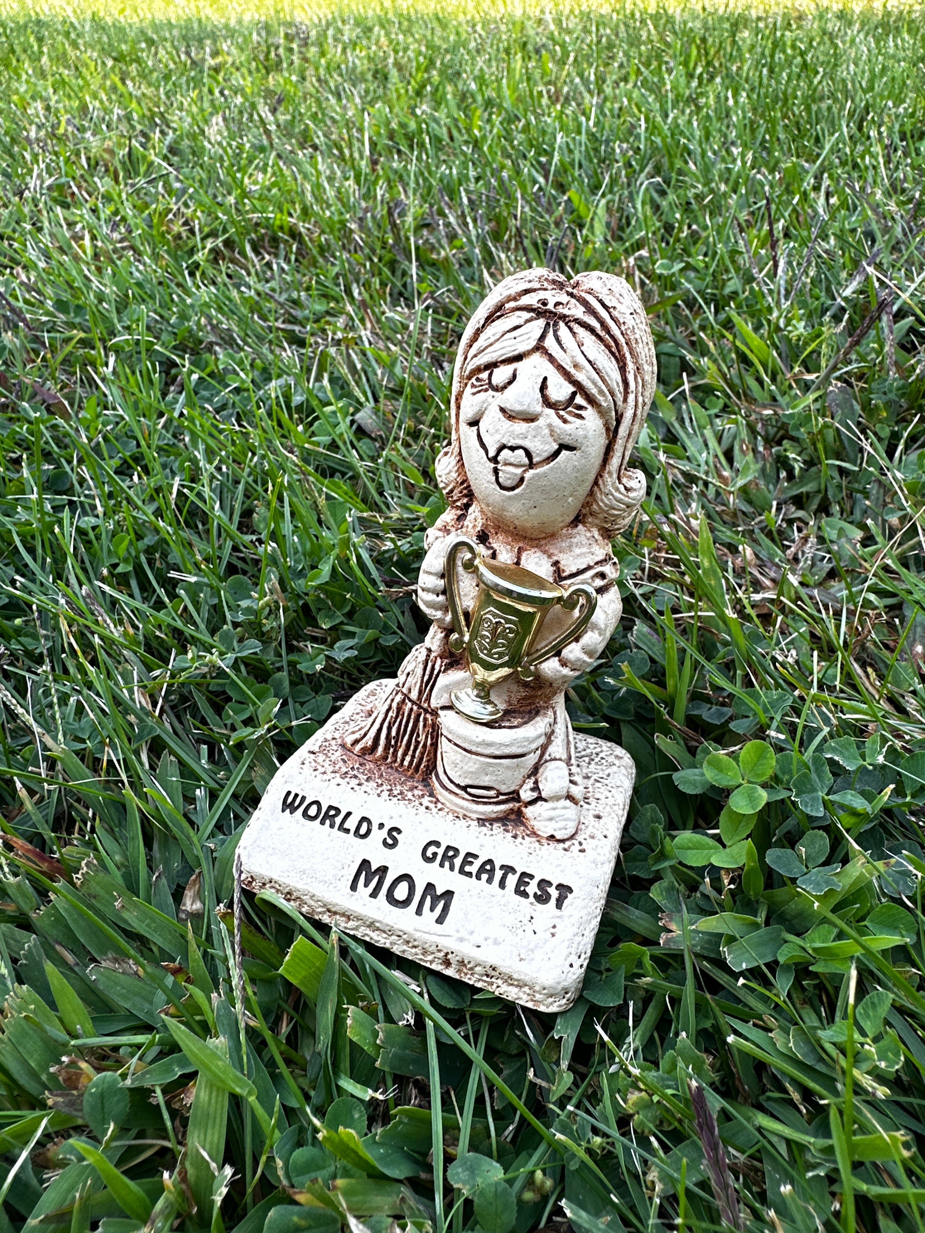 Vinage 1970s Mom Figurine