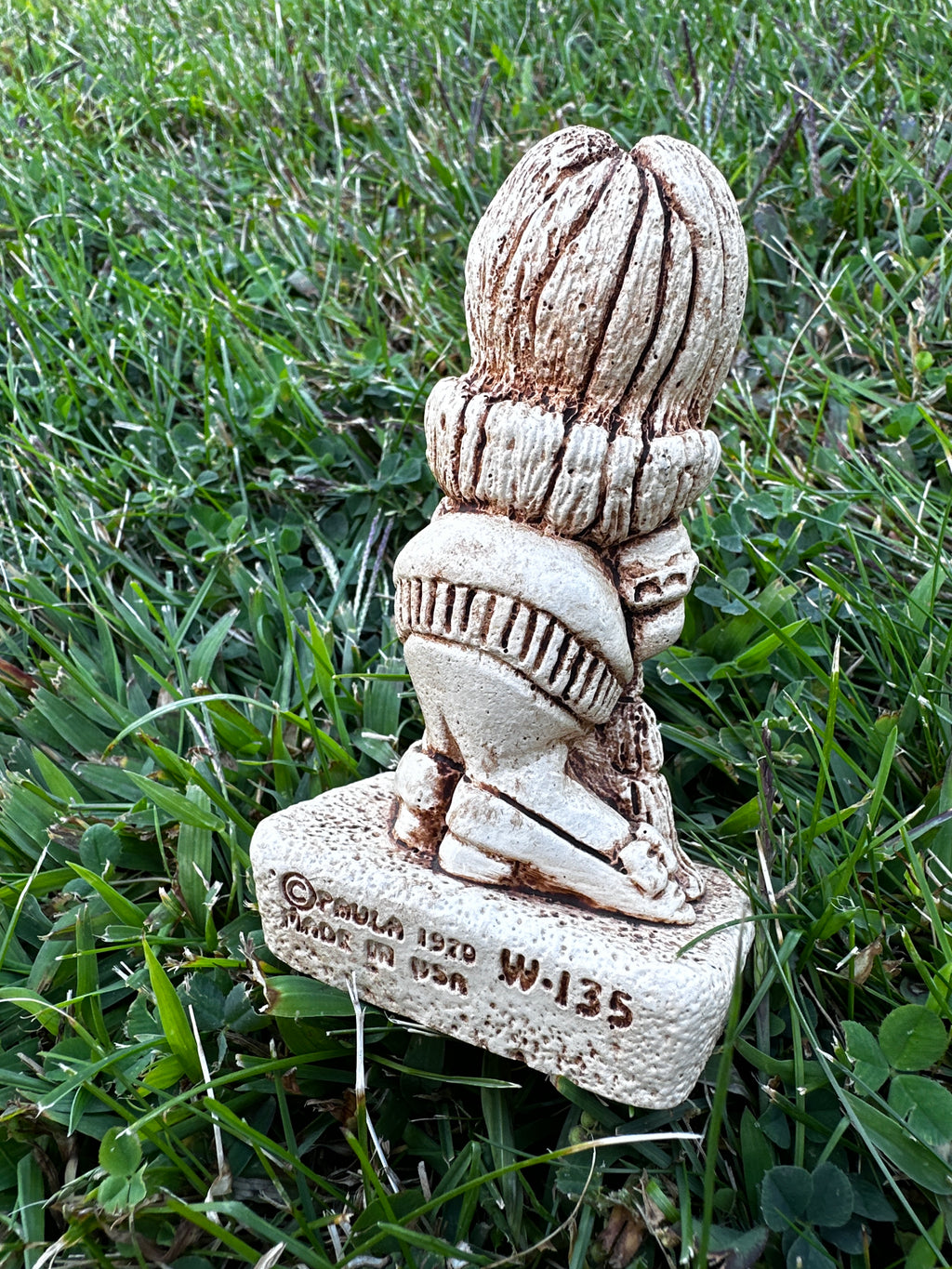 Vinage 1970s Mom Figurine