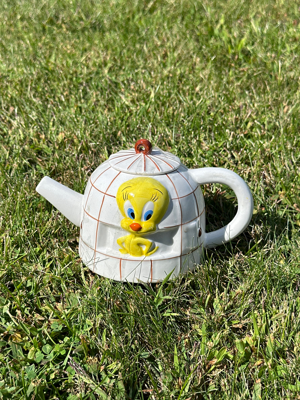 Tweety bird Teapot | Looney tunes