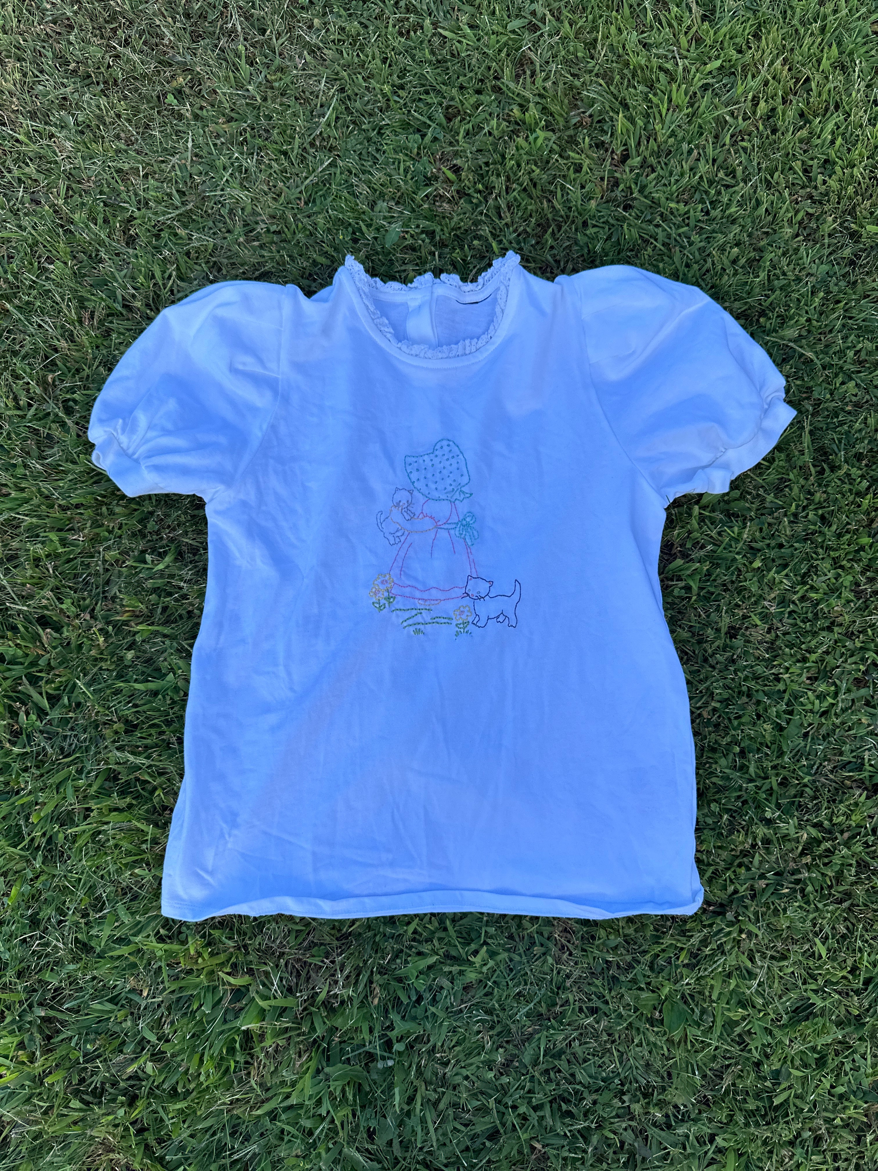 Vintage embroidered T-shirt | Handmade