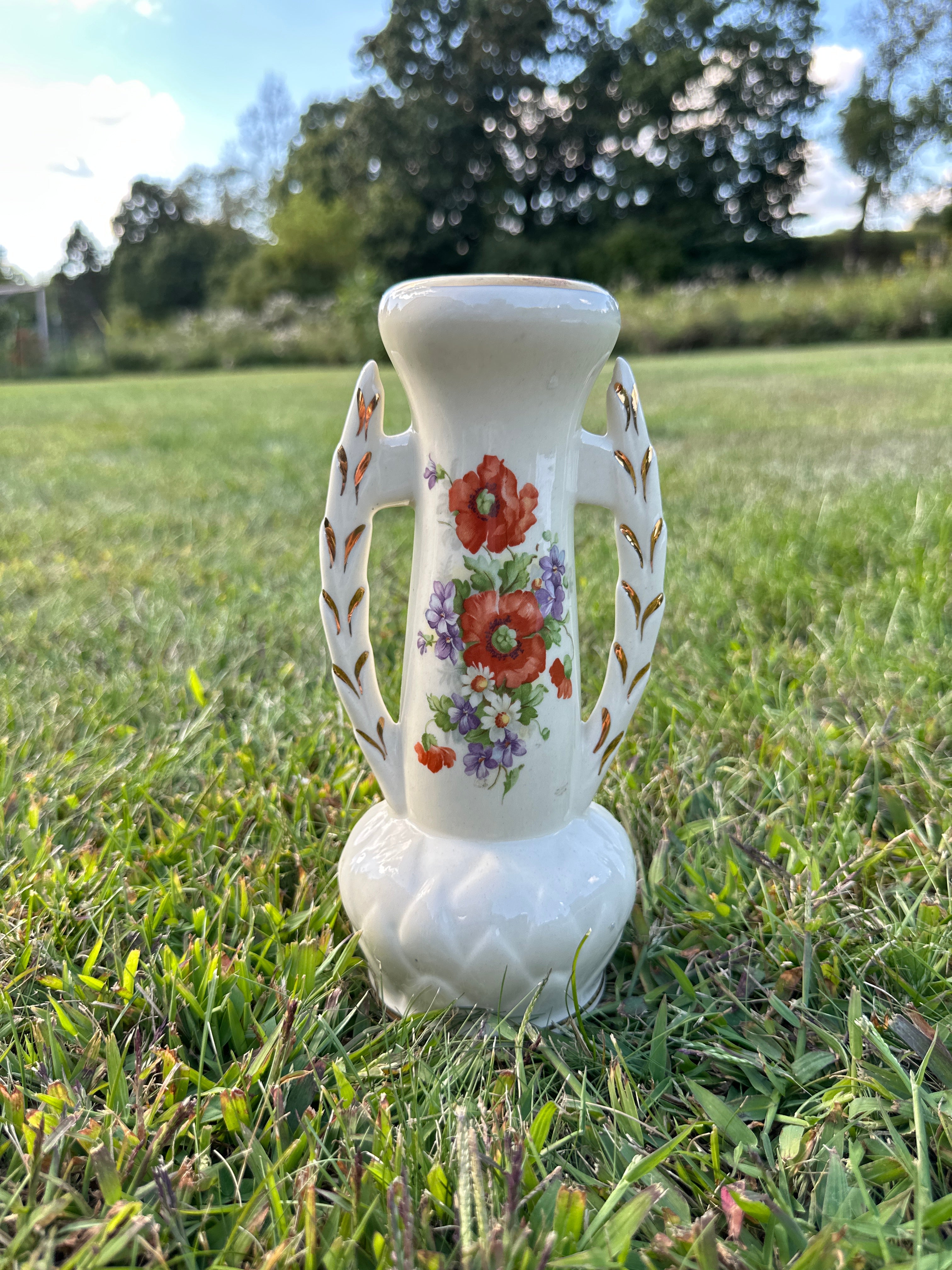 Vintage Porcelain Vase with Floral Motif & Gold Accents – Ornate Handle