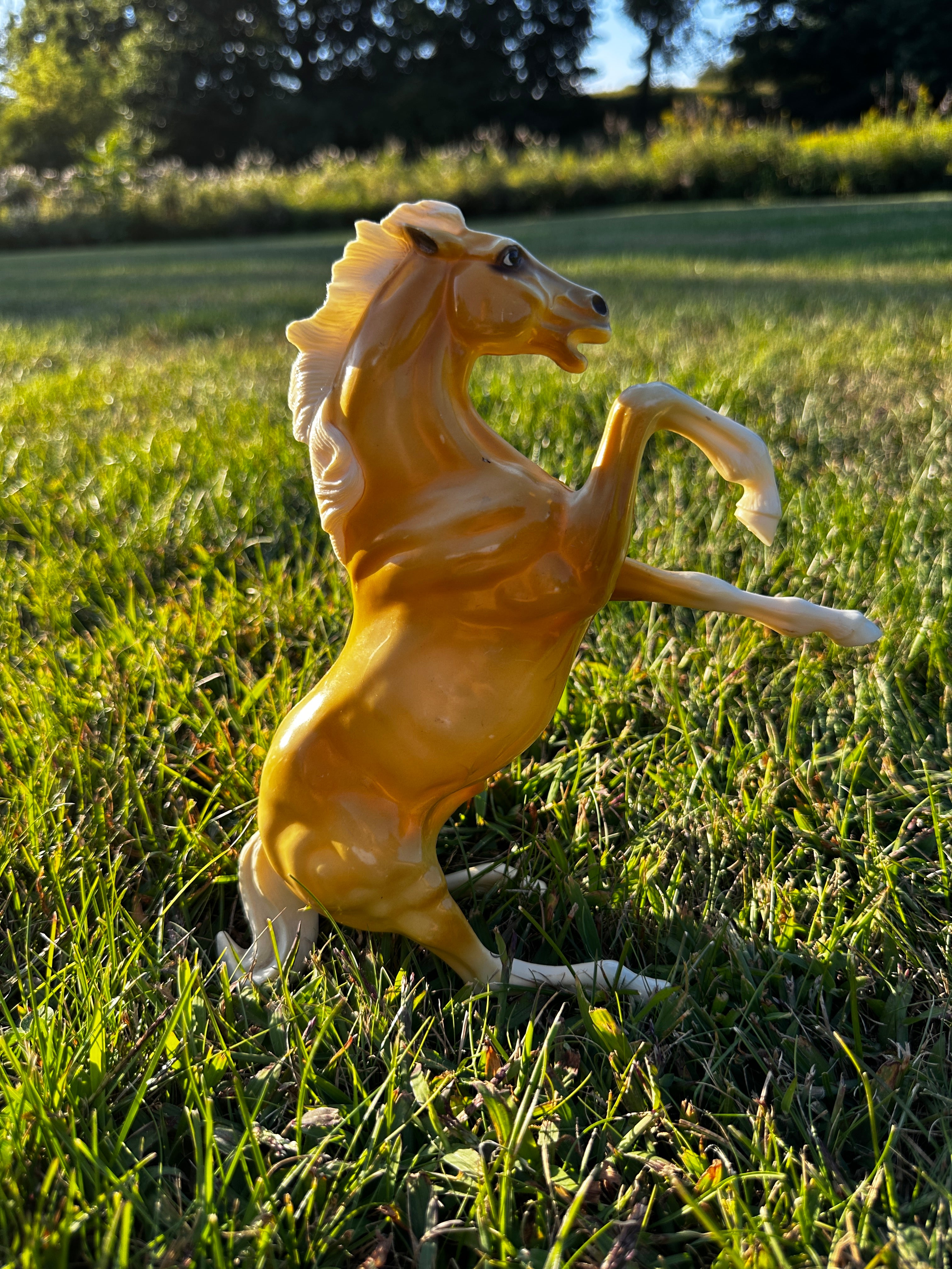 Vintage Heartland Rearing Stallion – Golden Yellow Horse Figurine