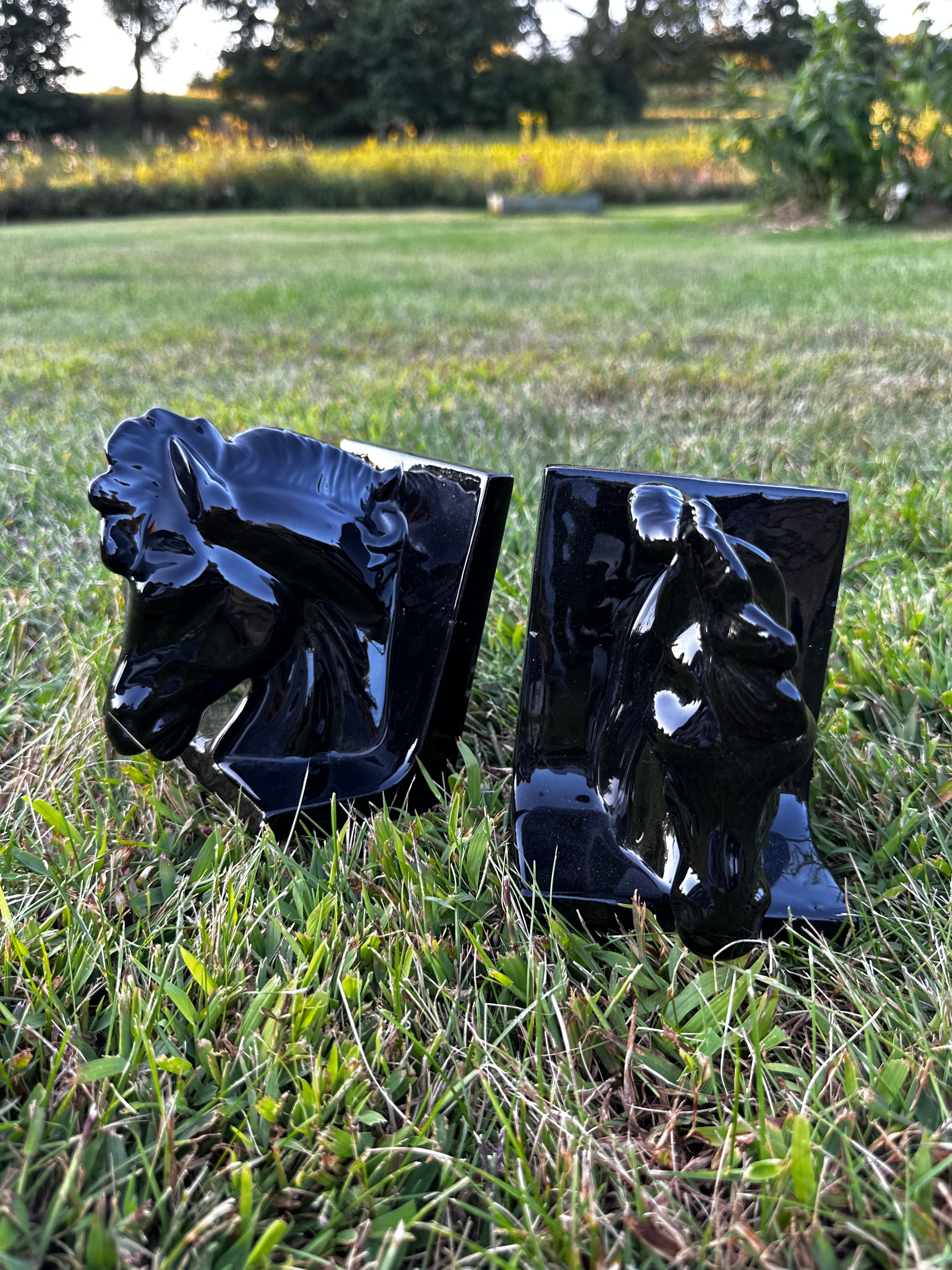 Vintage Black Ceramic Horse Head Bookends – Pair of Glossy Equine Decor