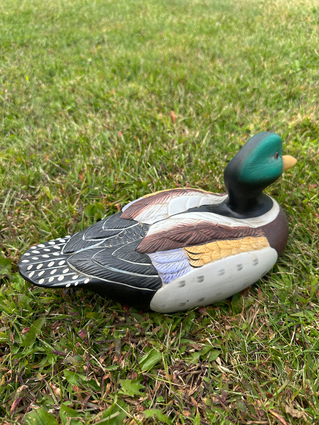 Vintage Porcelain Hand Painted Duck Figurine Cabin