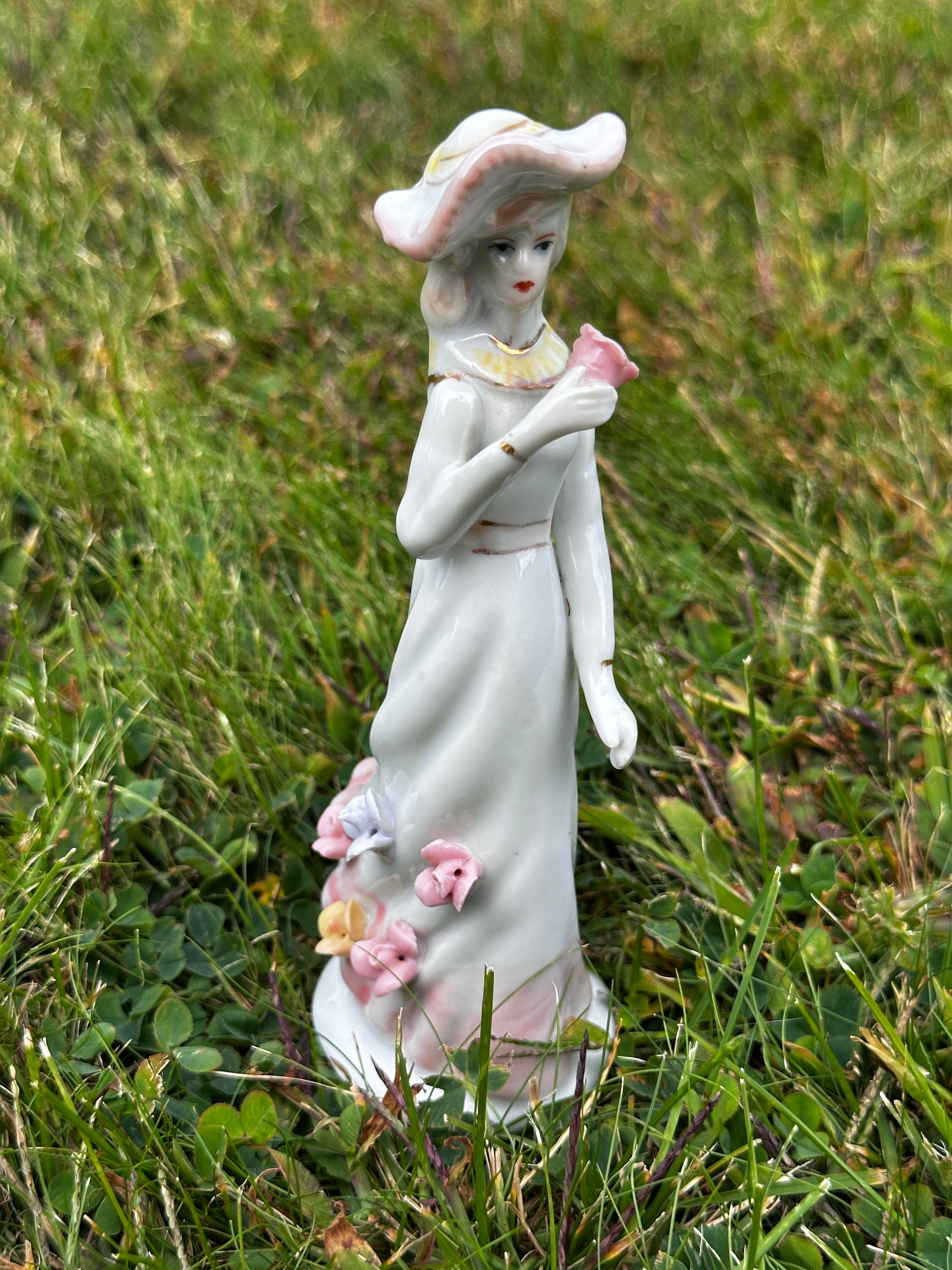 Vintage Porcelain Lady Figurine with Hat and Pink Flower – Victorian Style