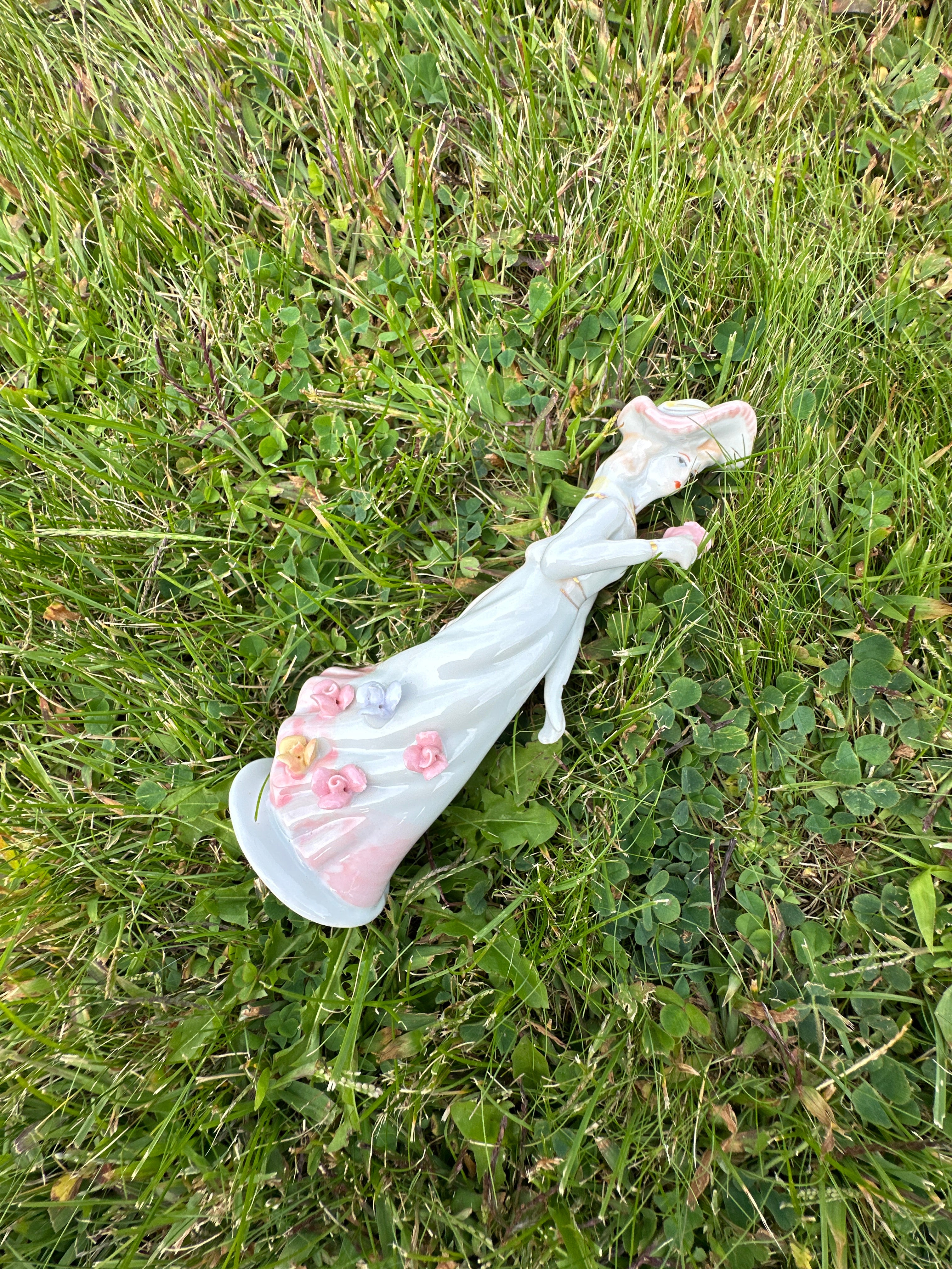 Vintage Porcelain Lady Figurine with Hat and Pink Flower – Victorian Style