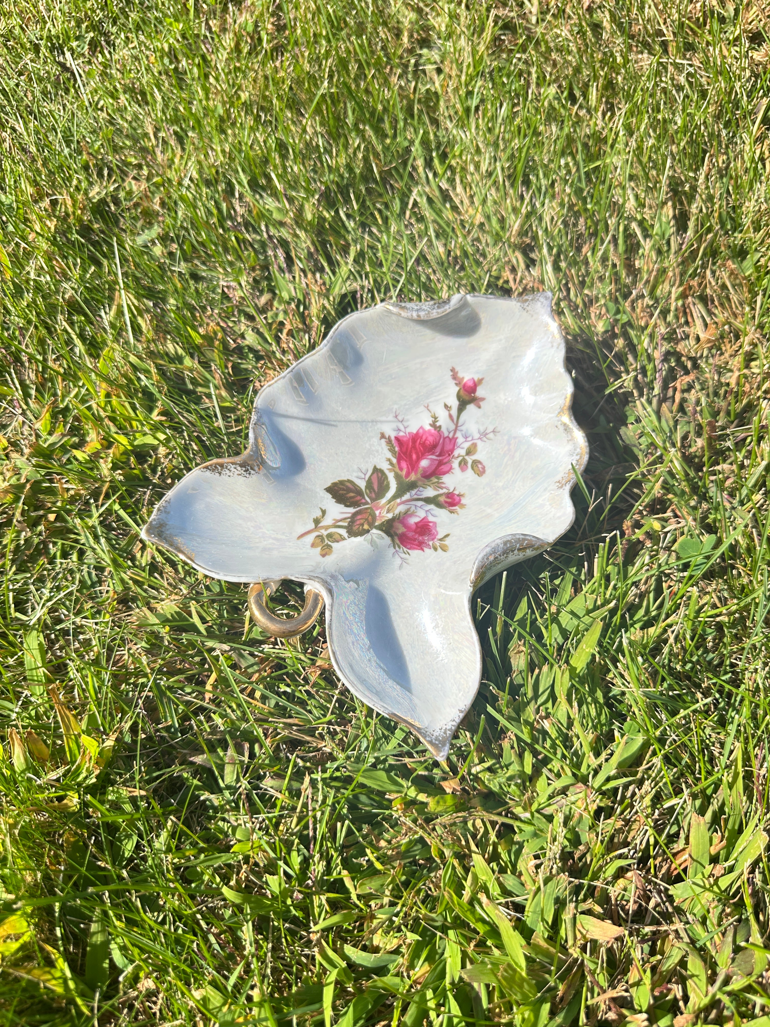 Vintage Leaf-Shaped Porcelain Trinket Dish with Pink Rose Design and Gold Trim