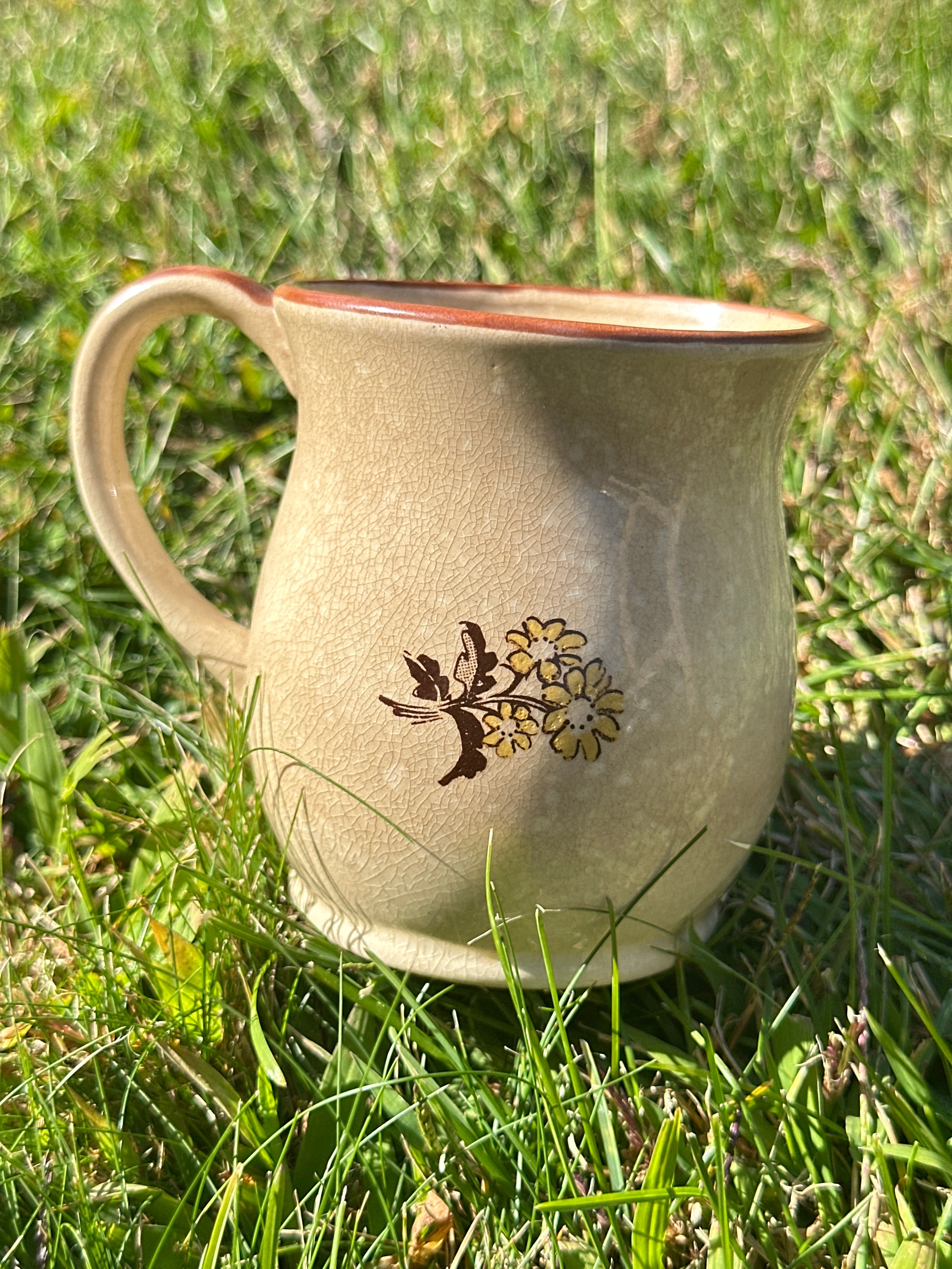 Vintage Ceramic Mug with Cat & Dog – “Love is the Nicest Gift of All”