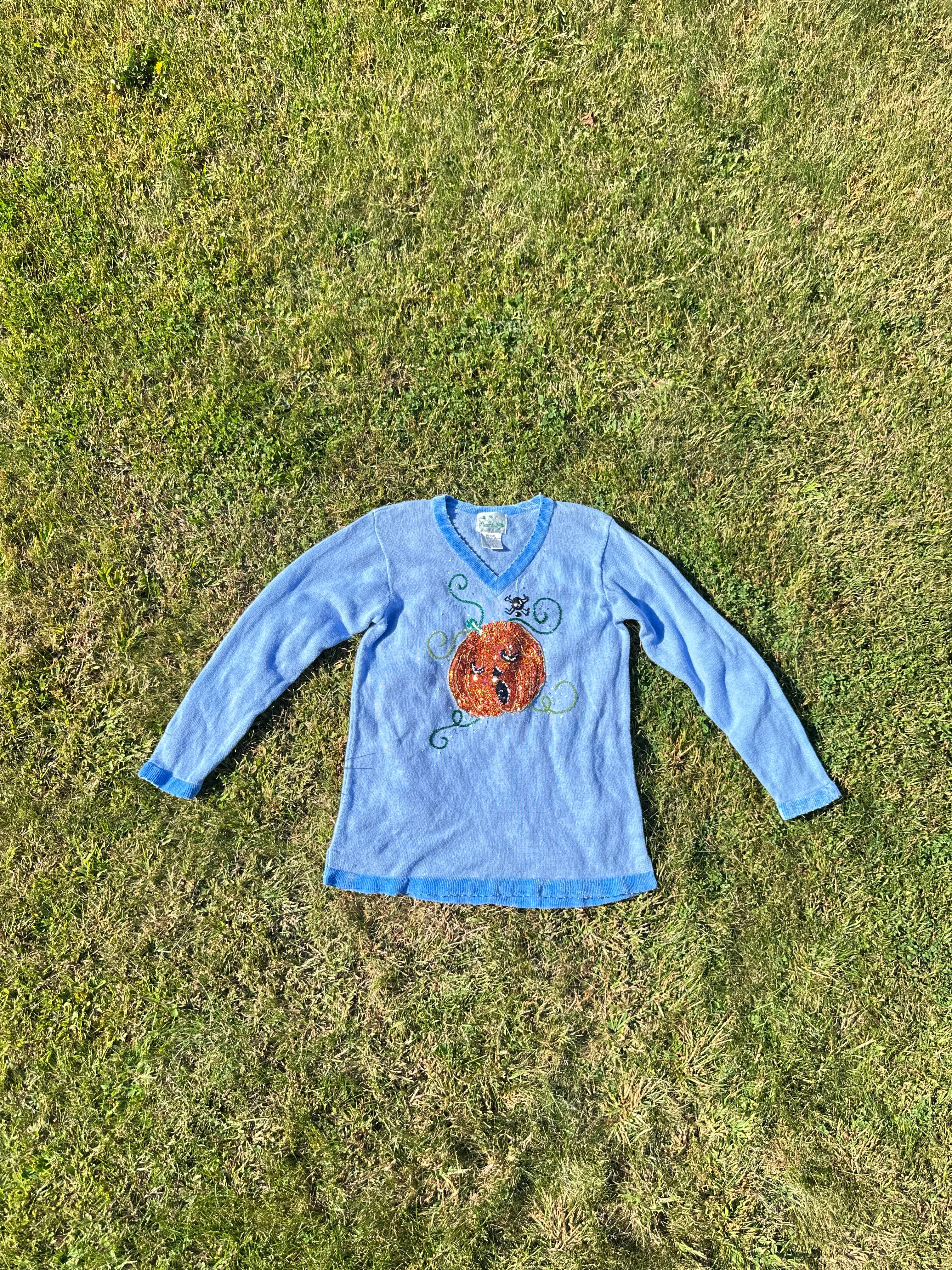 Vintage Blue Pumpkin Sweater – Halloween Fall Autumn Themed Pullover