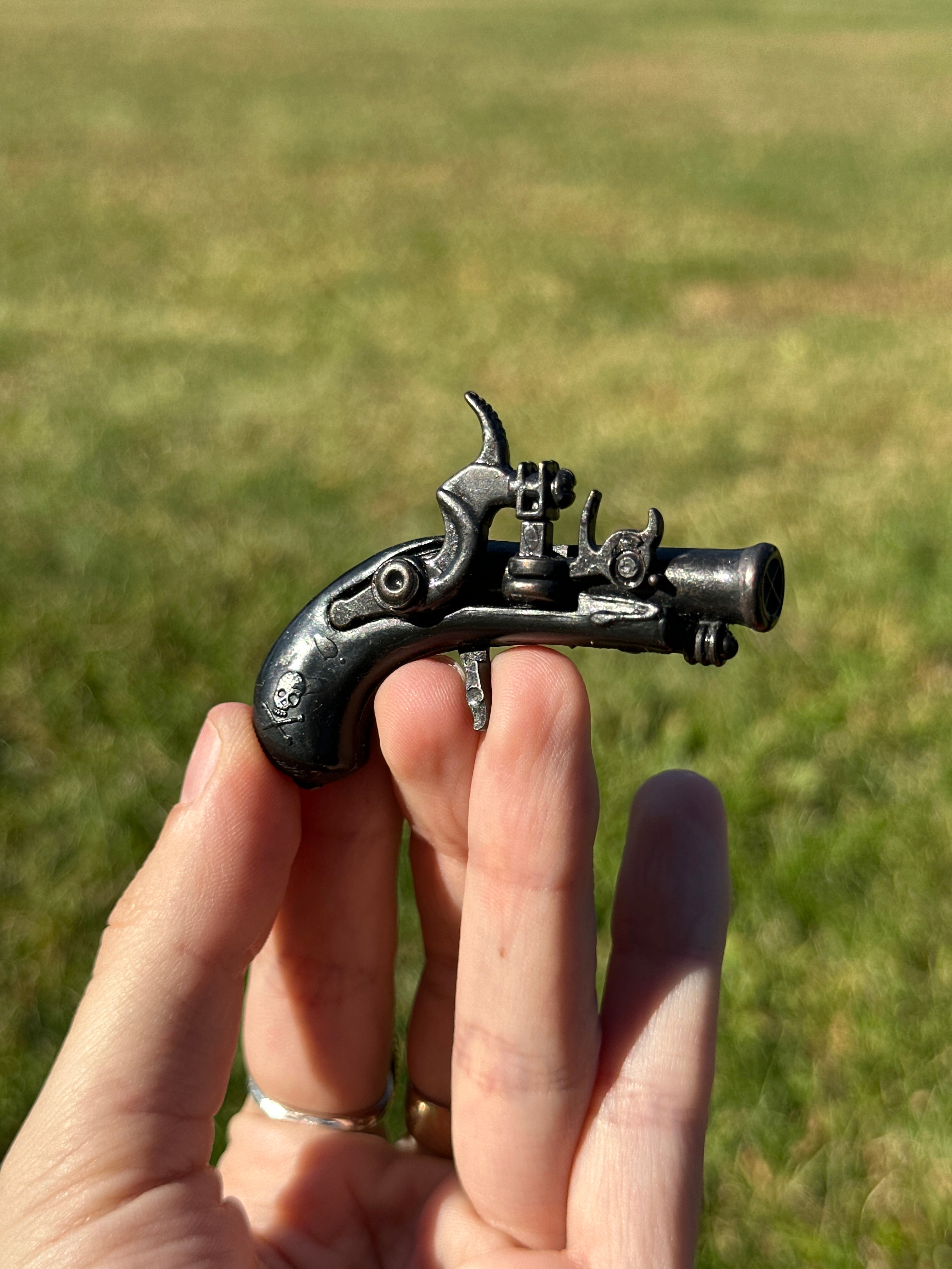 Vintage Miniature Metal Flintlock Pistol mini Figurine