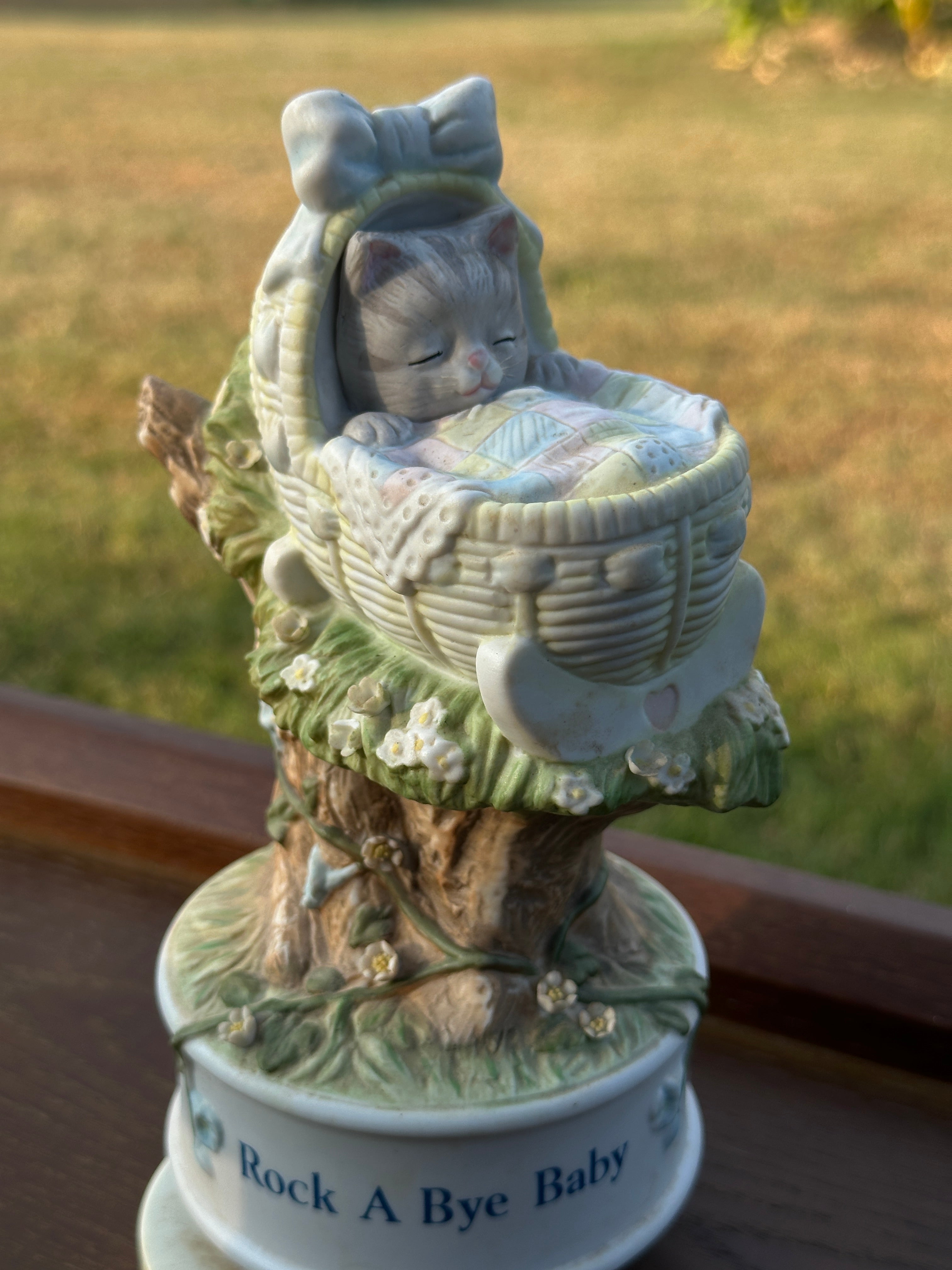 Vintage “Rock A Bye Baby” Cat in Cradle Figurine – Nursery Music Box