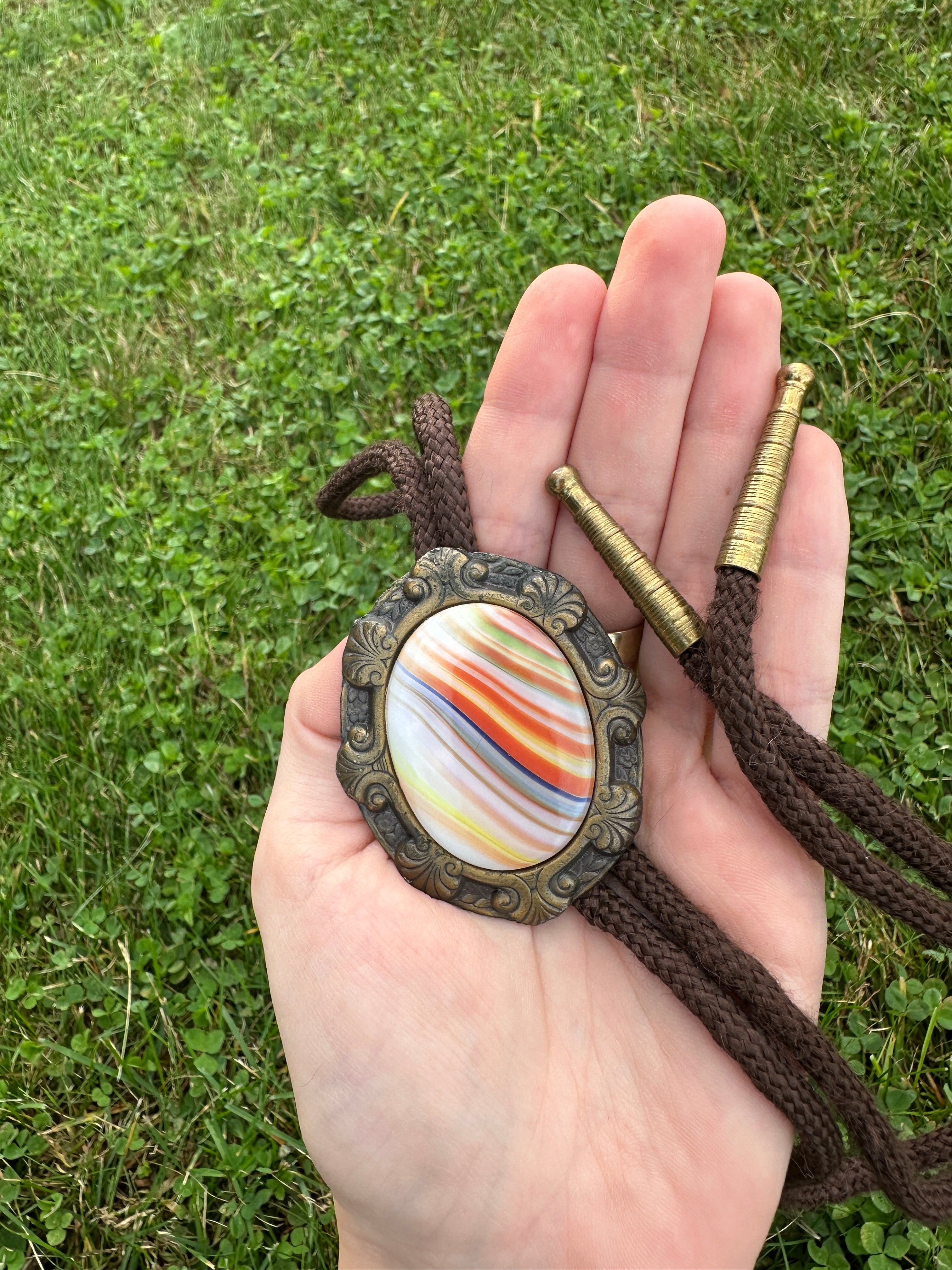Bolo Tie Vintage Western with Striped Agate-Style Stone and Ornate Brass Setting
