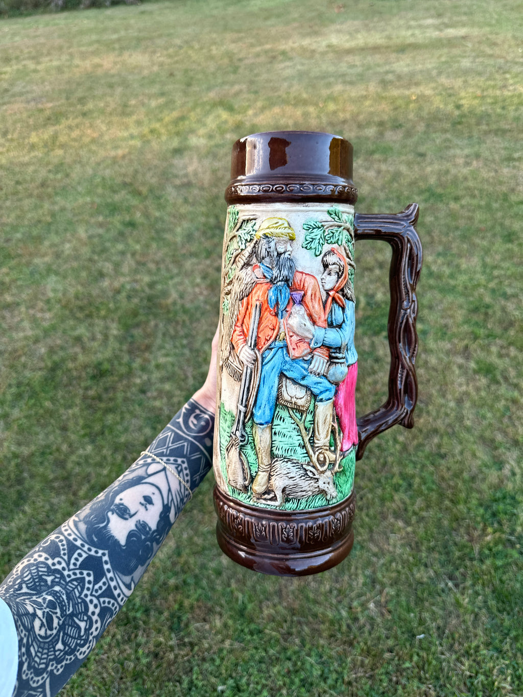 German-Style Antique Beer Stein with Hand-Painted Relief Scene – Rustic Couple Design, 12”