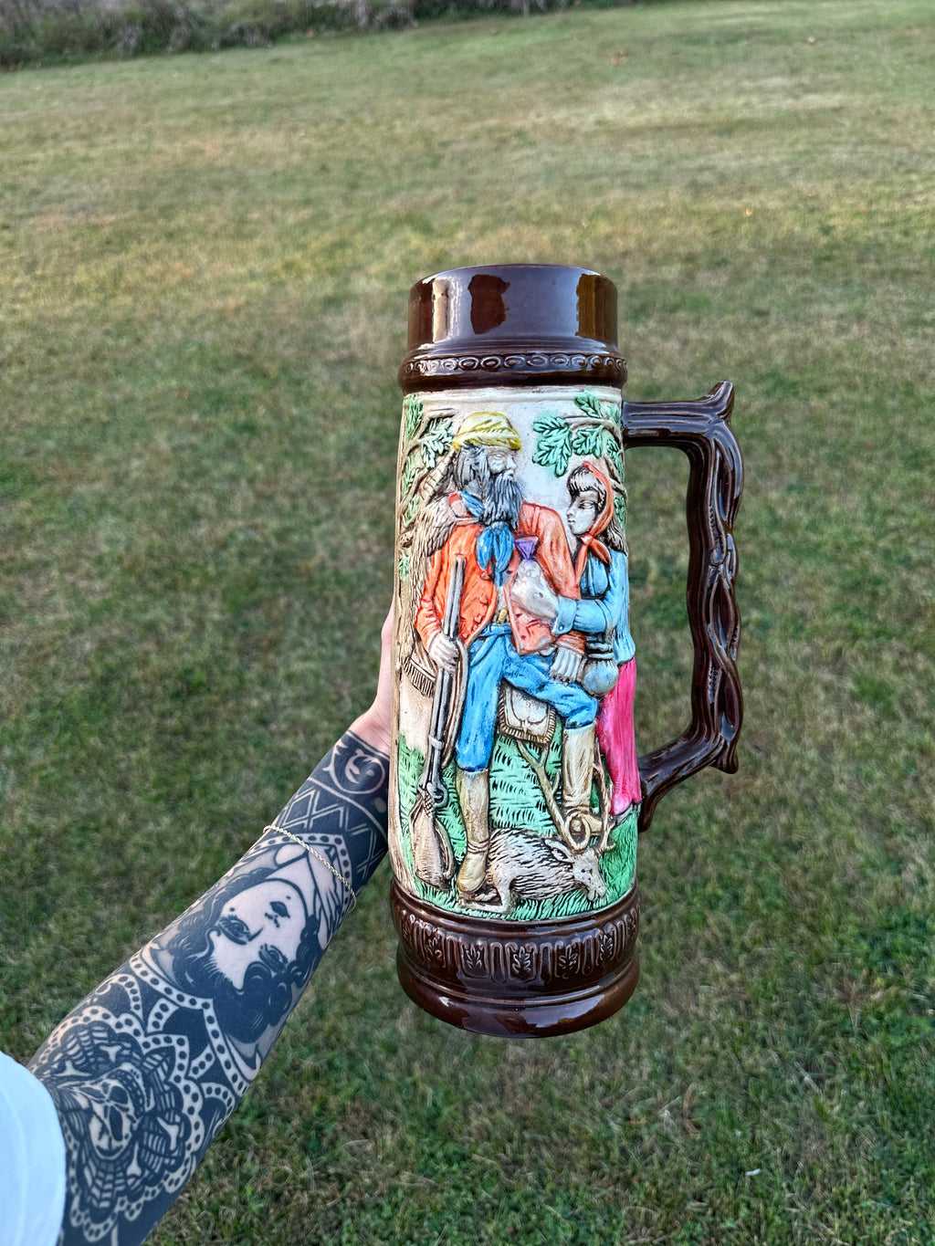 German-Style Antique Beer Stein with Hand-Painted Relief Scene – Rustic Couple Design, 12”