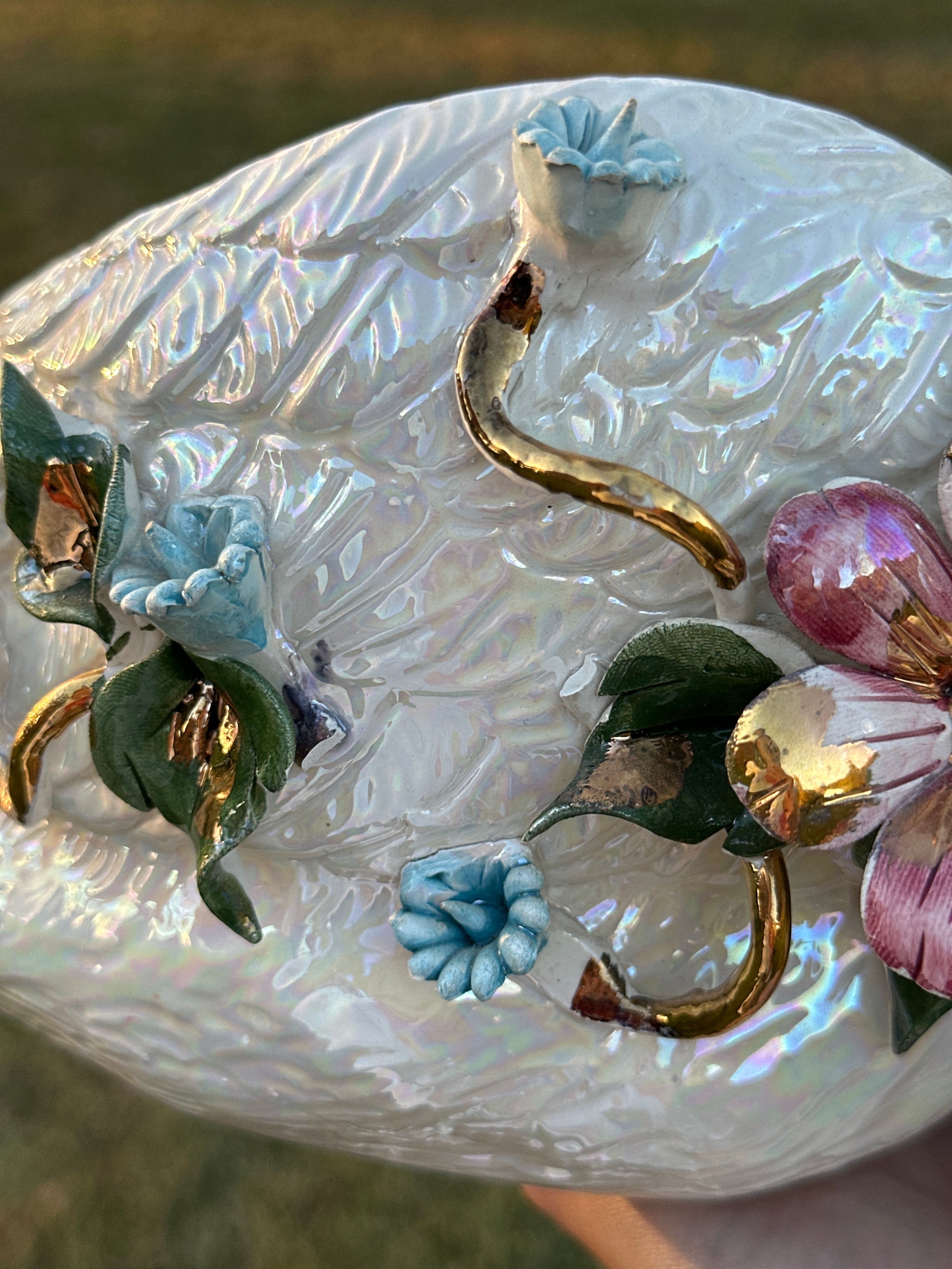 Vintage Iridescent Porcelain Swan Couple Planter with Hand-Painted Floral Details and Gold Trim