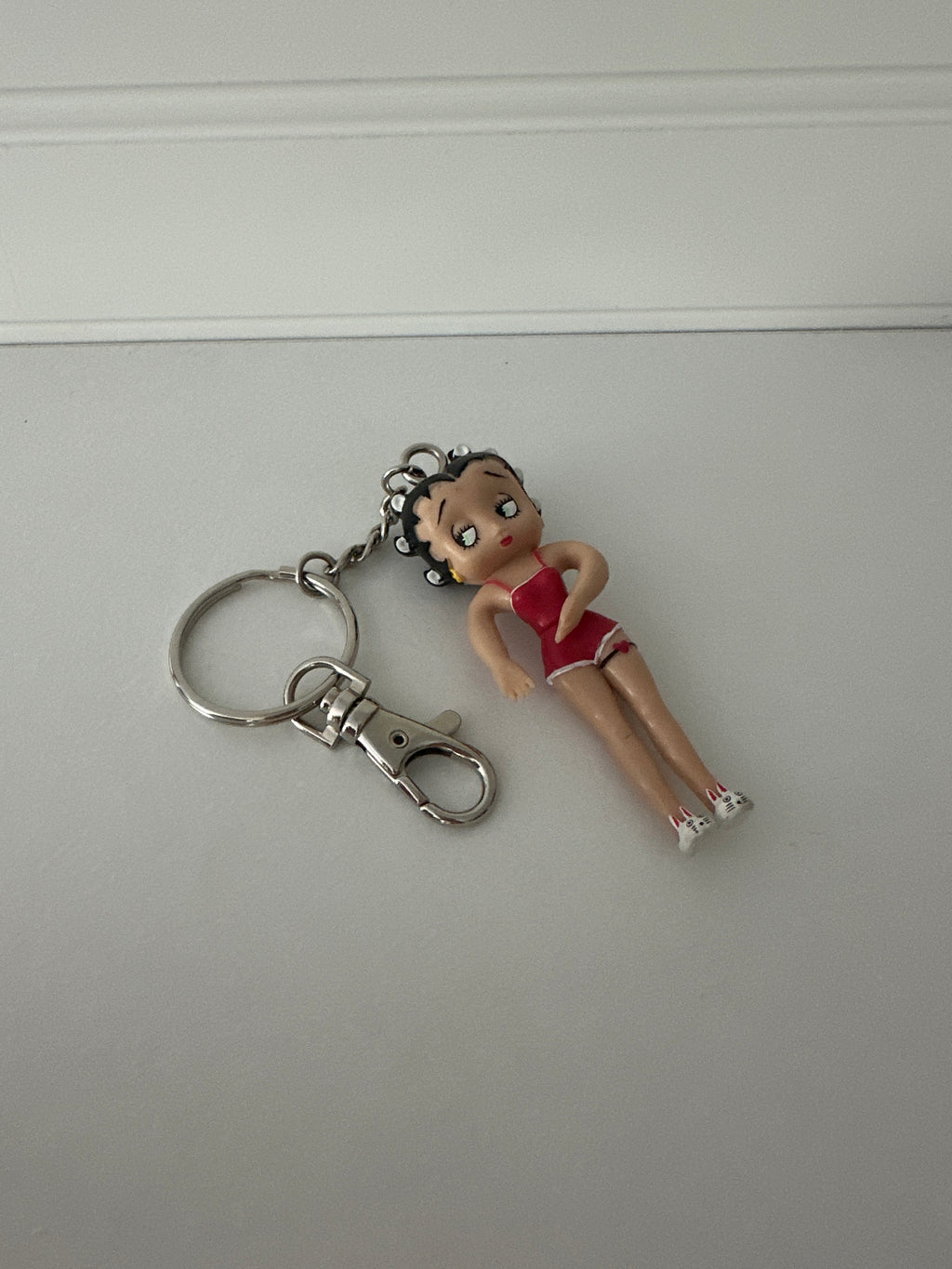 Betty boop key chain - Red Outfit with Bunny Slippers