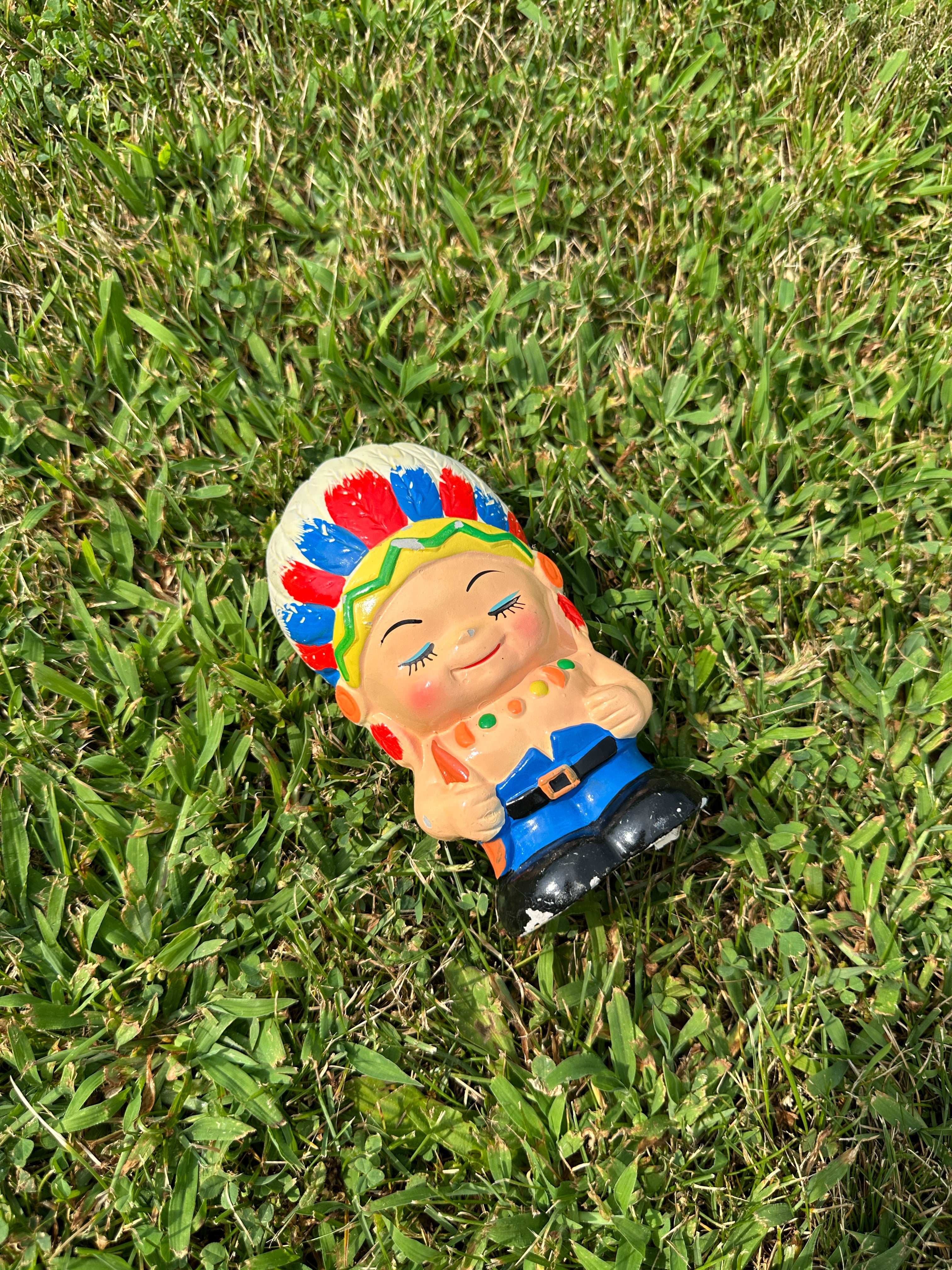 Vintage Chalkware Bank – Native-Inspired Figurine with Feather Headdress