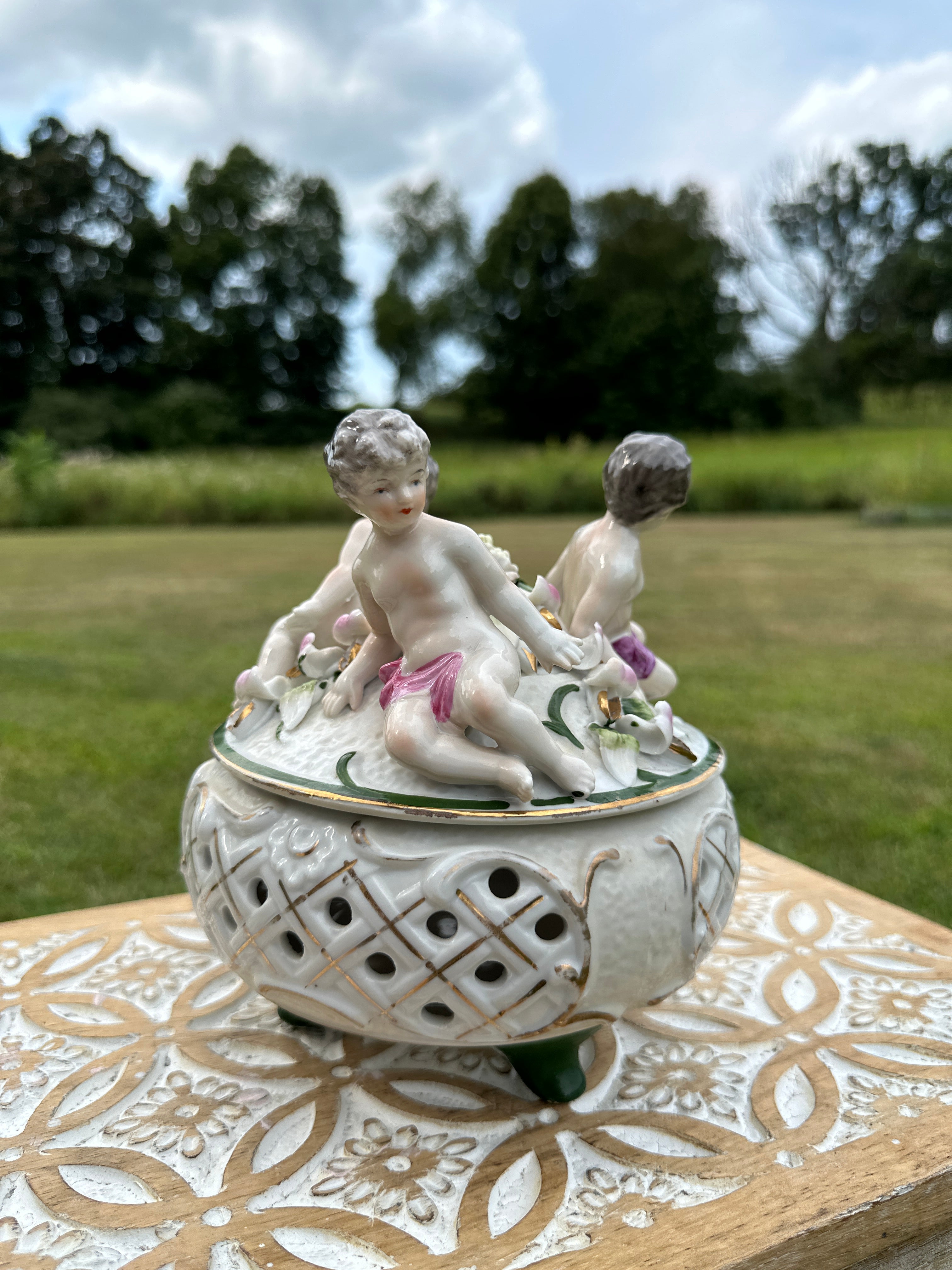 Cherub Trinket Vintage Porcelain Box with Floral Detail