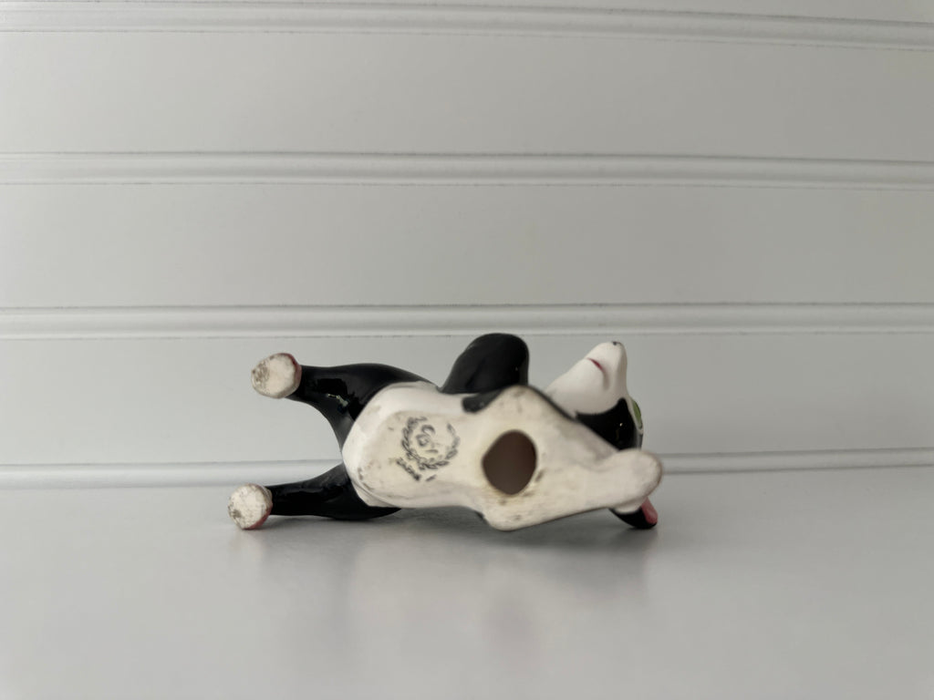 Ceramic Skunk Vintage Figurine – Playful Hand-Painted Animal